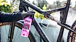 Muc-Off High Performance Waterless Wash 750 ml. Susuz Yıkama Spreyi